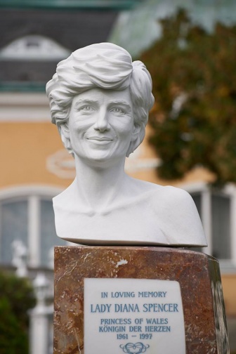Statue von Prinzessin Diana in Wien