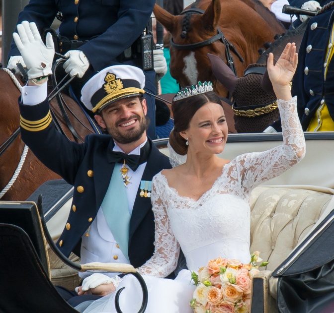 Karl Philip und Sofia von Schweden bei ihrer Hochzeit