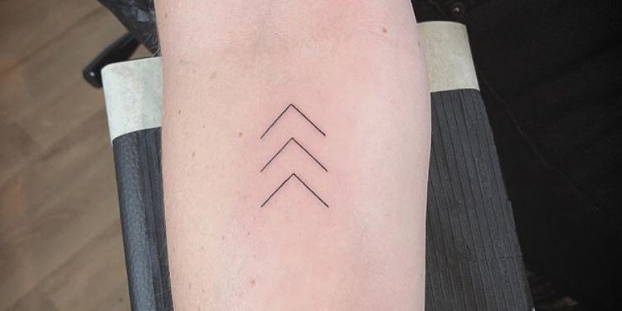 Bedeutung tattoo drei dreieck Umgedrehtes Dreieck